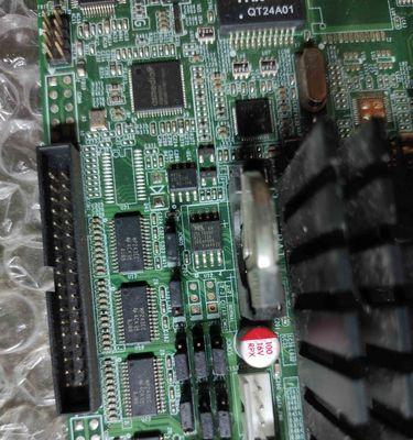 如何用K550d刷写BIOS？（详解K550d刷写BIOS的步骤和要注意的事项）