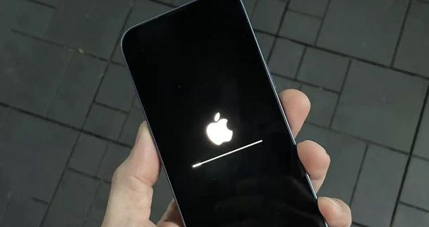 iPhone电脑版更新显示错误的解决方法（针对iPhone电脑版更新显示错误的常见问题及解决方案）